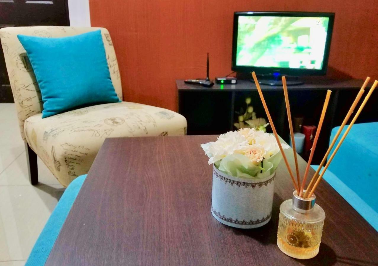 Super Cute Hampton Suites Imus ภายนอก รูปภาพ