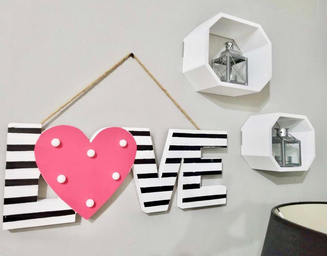 Super Cute Hampton Suites Imus ภายนอก รูปภาพ